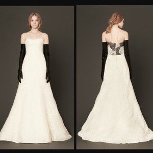 Vera Wang Wedding Dress NWOT
